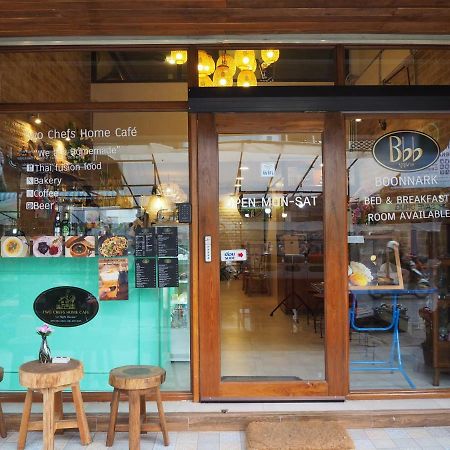 Ferienwohnung Boonnark Bed Night Bazaar No Car Parking Chiang Mai Exterior foto
