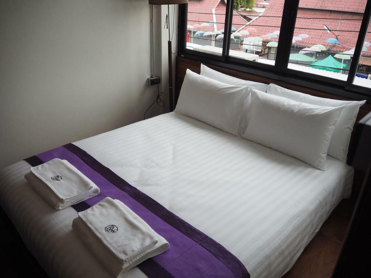 Ferienwohnung Boonnark Bed Night Bazaar No Car Parking Chiang Mai Exterior foto